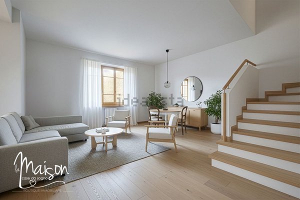 casa indipendente in vendita a Prato