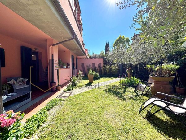 appartamento in vendita a Prato in zona Galciana