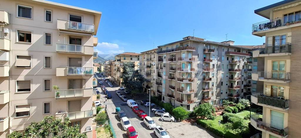 appartamento in vendita a Prato in zona San Martino