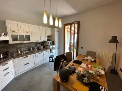 appartamento in vendita a Prato in zona Narnali