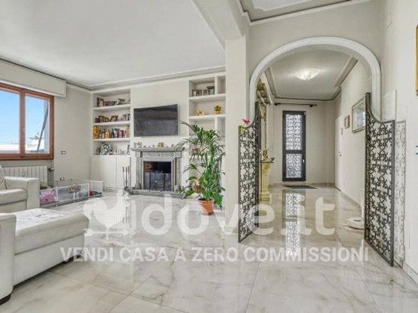 appartamento in vendita a Prato in zona Tavola