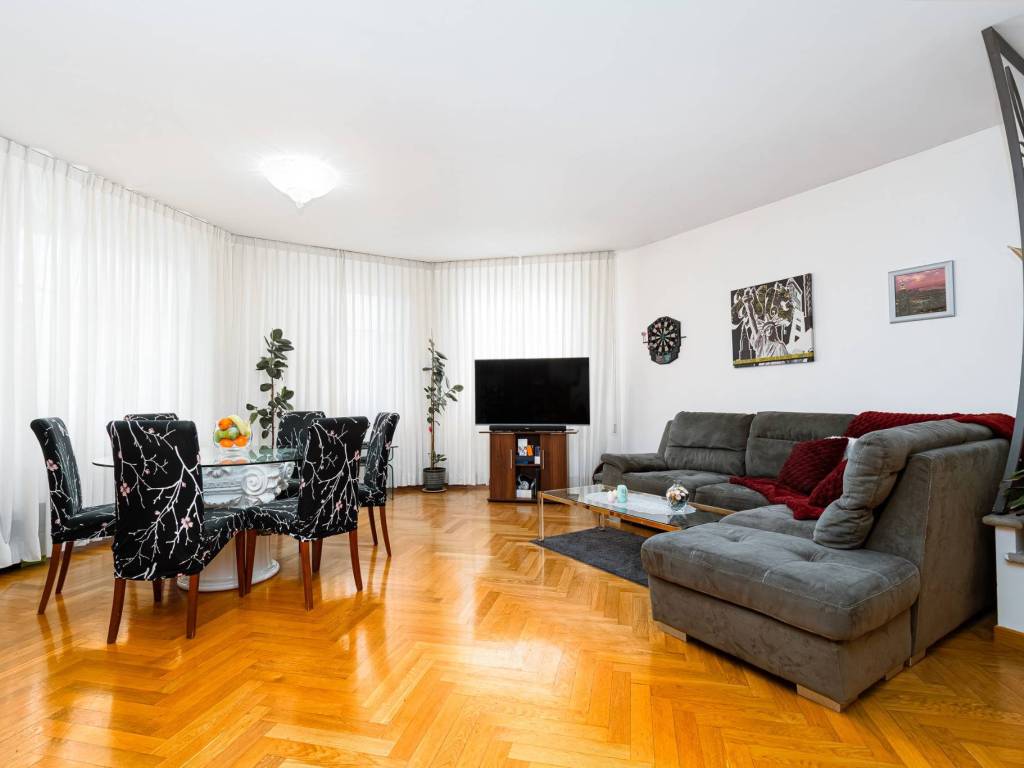 appartamento in vendita a Prato