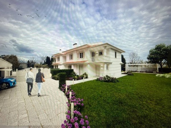 casa indipendente in vendita a Prato in zona La Querce