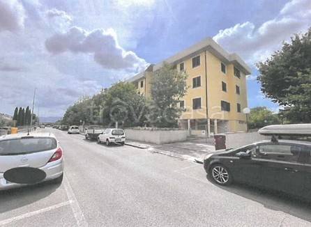 appartamento in vendita a Prato in zona Galciana
