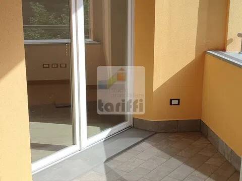 appartamento in vendita a Prato in zona Santa Lucia