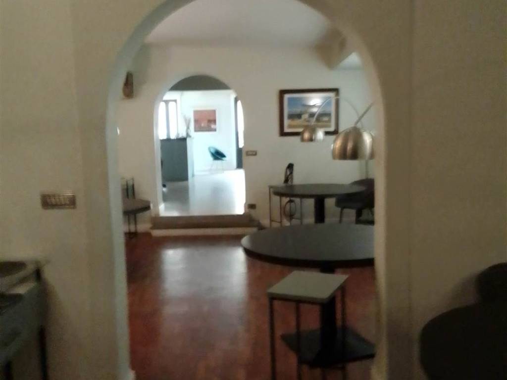 negozio in vendita a Prato