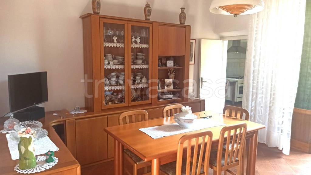casa indipendente in vendita a Prato in zona Galciana
