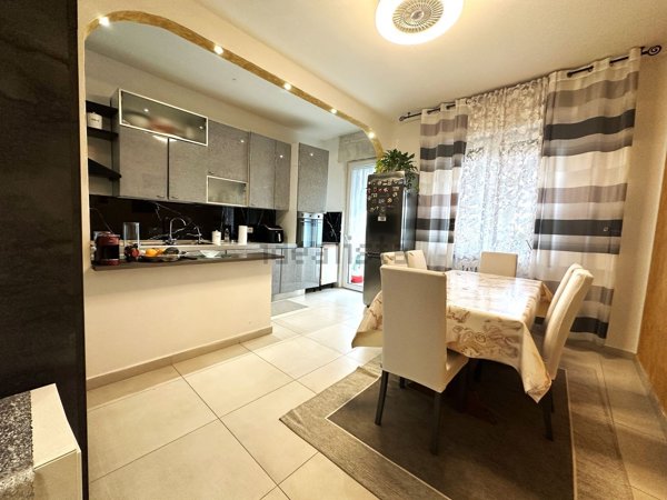 appartamento in vendita a Prato