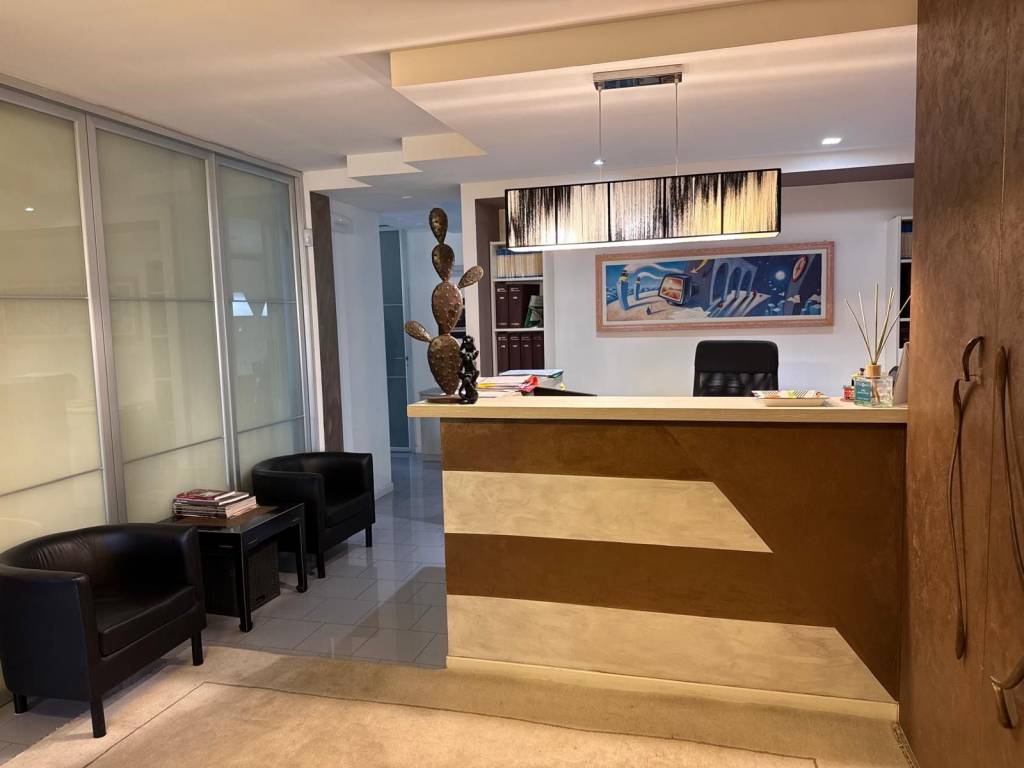 ufficio in vendita a Prato