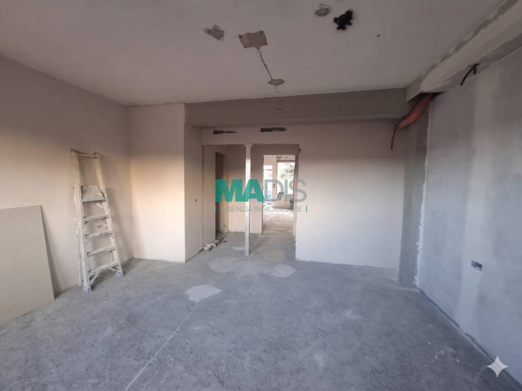 appartamento in vendita a Prato in zona Maliseti