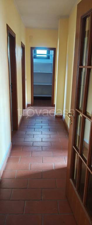appartamento in vendita a Prato in zona Paperino