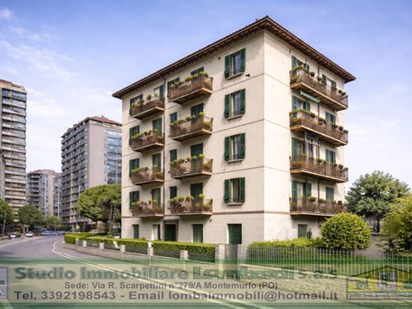 appartamento in vendita a Prato in zona Santa Lucia