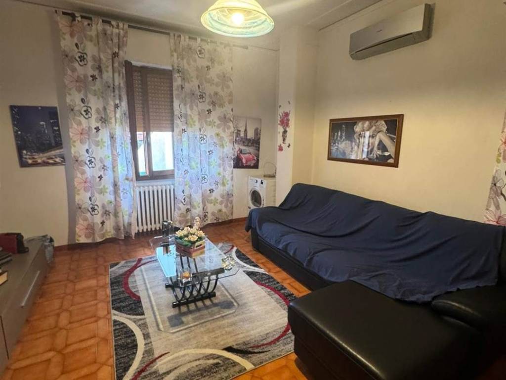 appartamento in vendita a Prato in zona Coiano