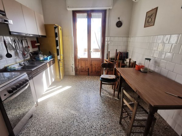 casa indipendente in vendita a Prato in zona Coiano