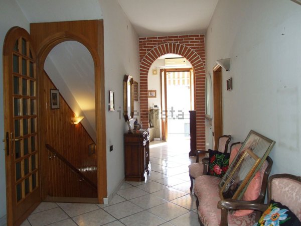 appartamento in vendita a Prato in zona Paperino