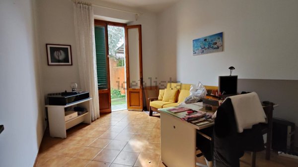 casa indipendente in vendita a Prato in zona Galciana