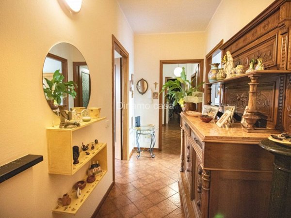 appartamento in vendita a Prato in zona Vergaio