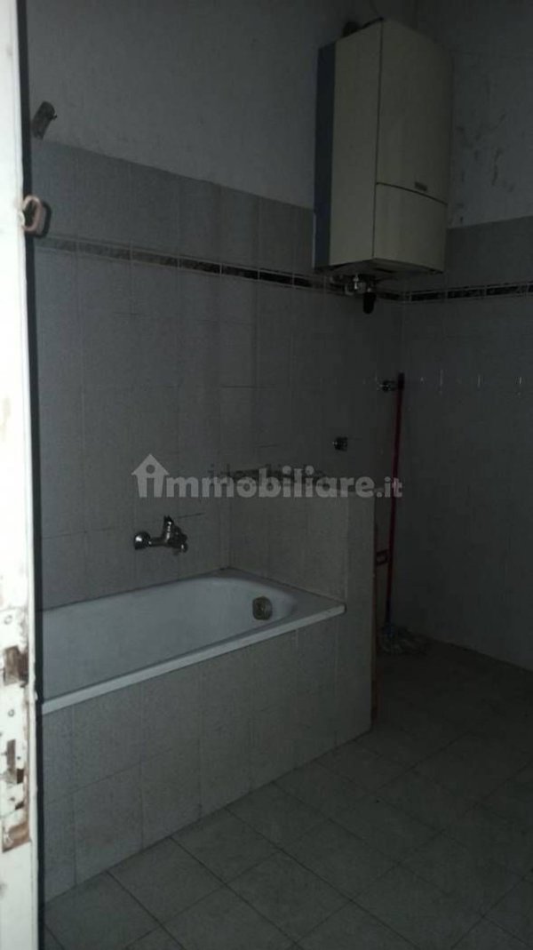 casa indipendente in vendita a Prato