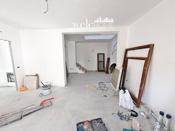 casa indipendente in vendita a Prato in zona Fontanelle