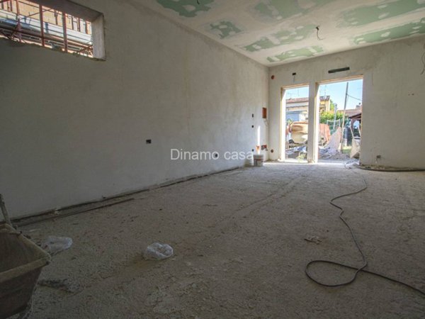 appartamento in vendita a Prato in zona Viaccia
