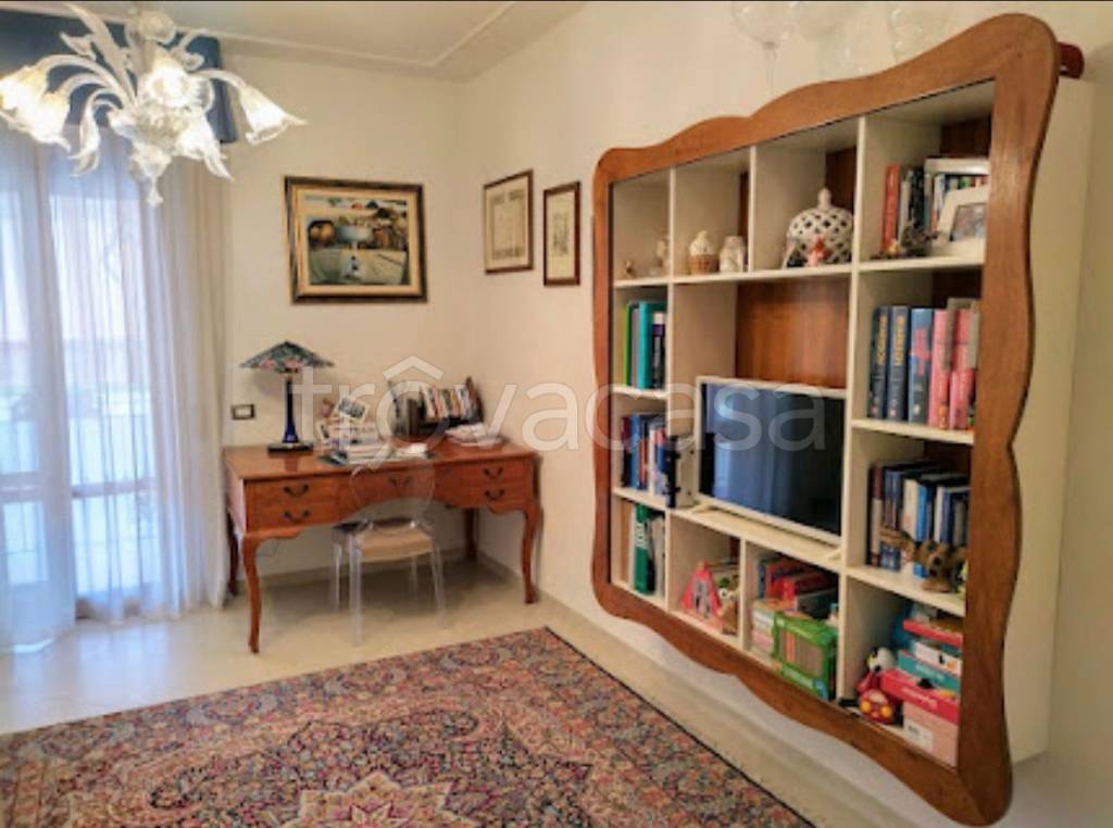 appartamento in vendita a Prato in zona Maliseti