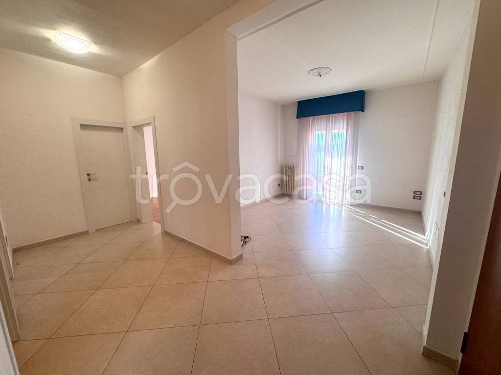 appartamento in vendita a Prato in zona Maliseti