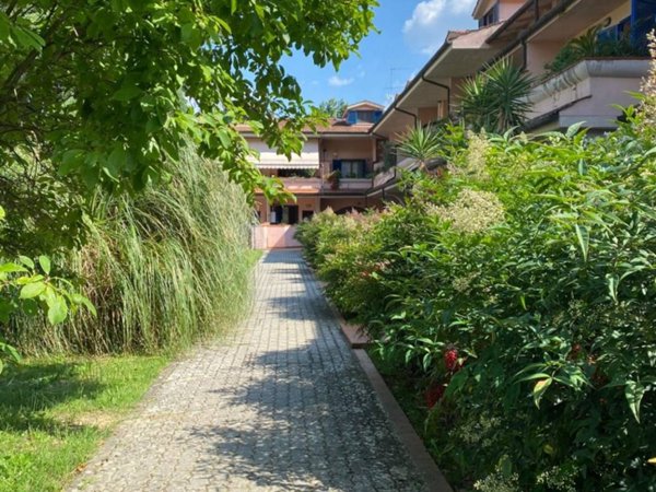 appartamento in vendita a Prato in zona La Querce