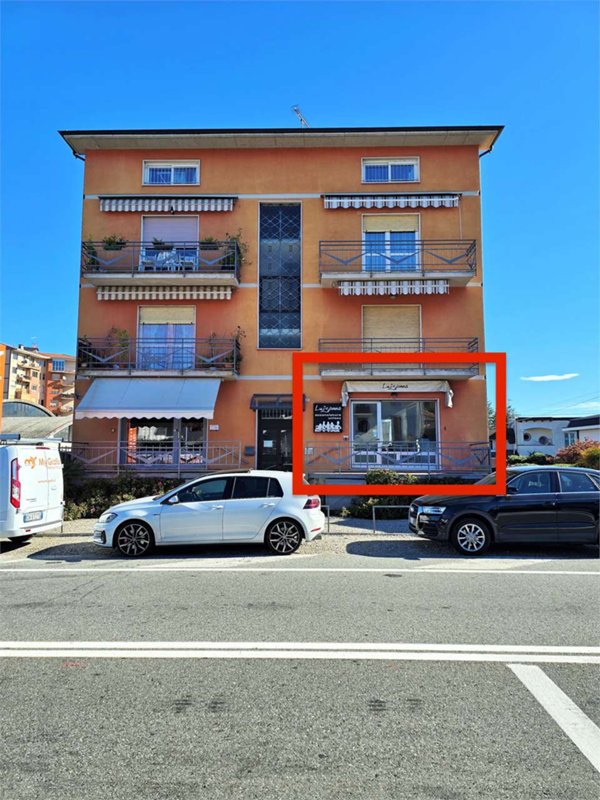 negozio in vendita a Prato