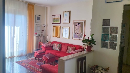 appartamento in vendita a Prato in zona Santa Gonda