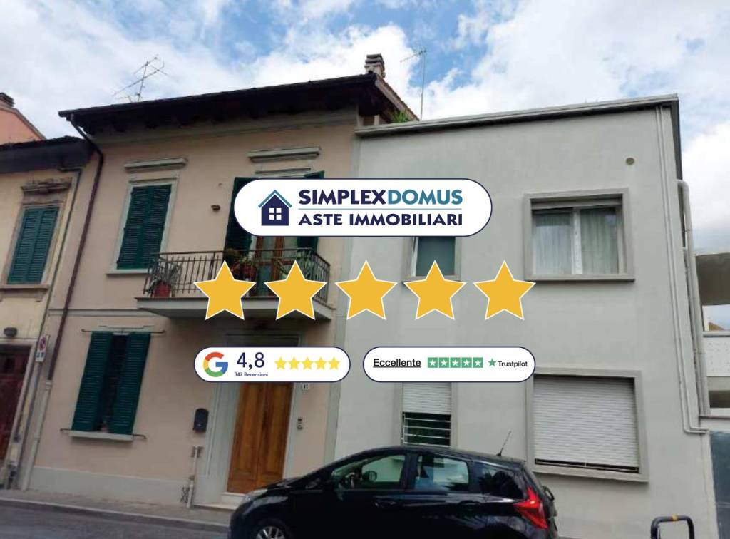 casa indipendente in vendita a Prato