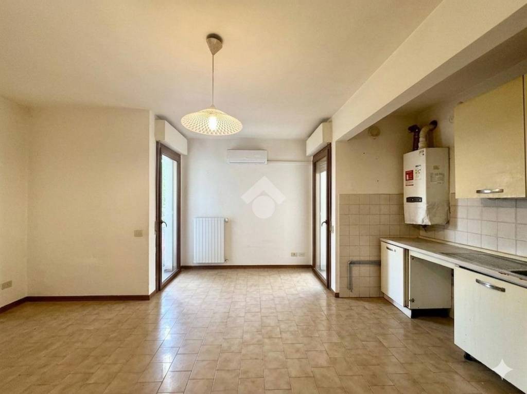 appartamento in vendita a Prato in zona Galciana