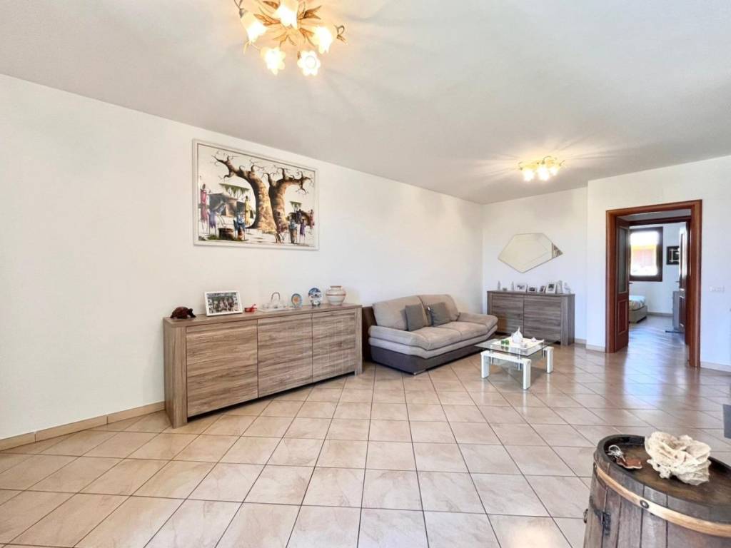 appartamento in vendita a Prato in zona Tobbiana