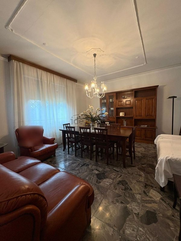 casa indipendente in vendita a Prato in zona Galciana