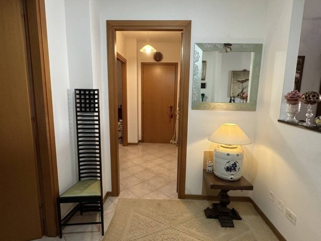 appartamento in vendita a Prato in zona Maliseti