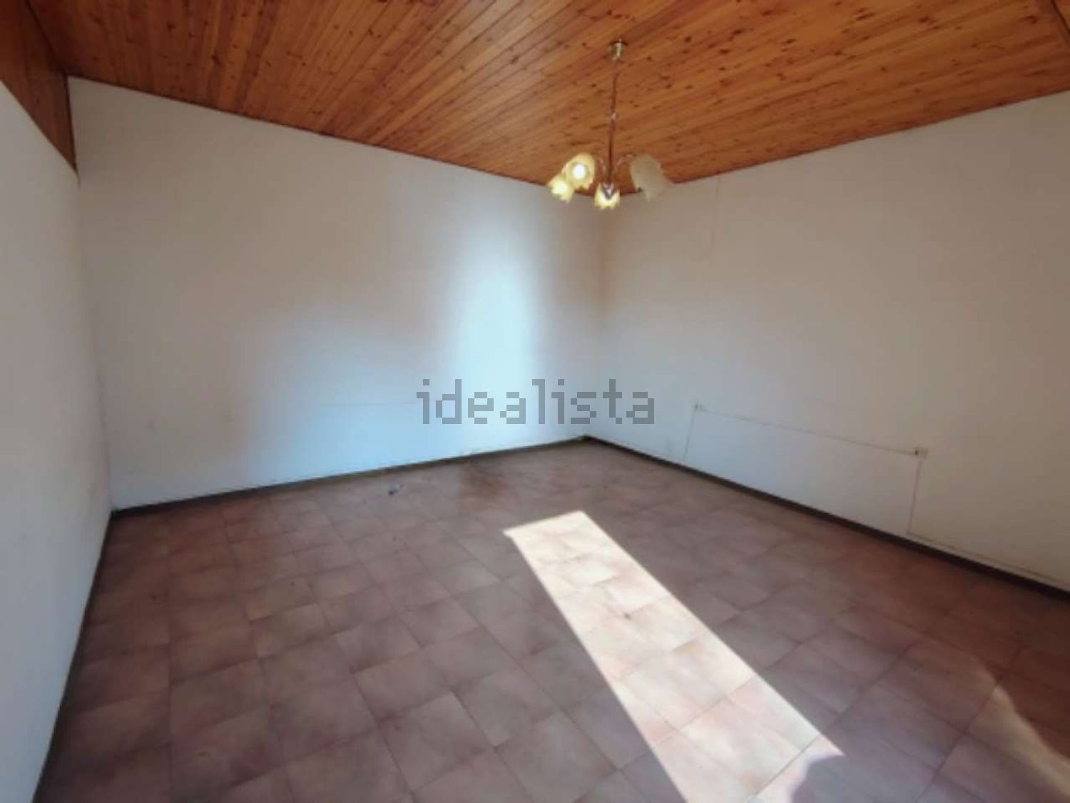 casa indipendente in vendita a Prato in zona Paperino