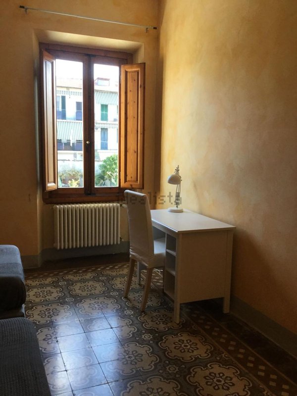 casa indipendente in vendita a Prato in zona Grignano
