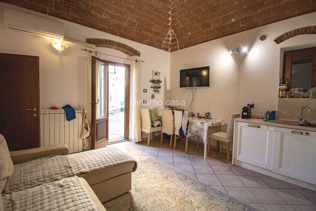 appartamento in vendita a Prato