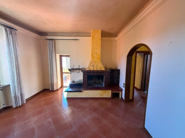 appartamento in vendita a Prato in zona Coiano