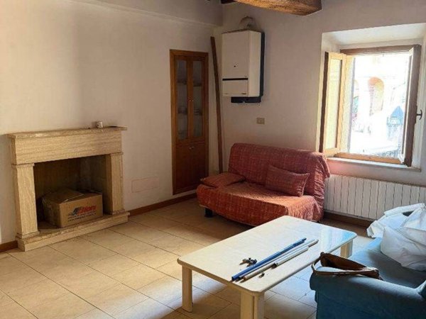 appartamento in vendita a Prato in zona Castelnuovo