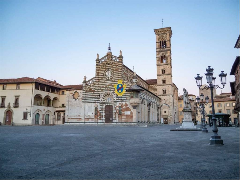 intera palazzina in vendita a Prato
