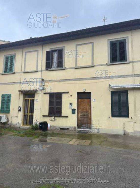 appartamento in vendita a Prato in zona Galciana