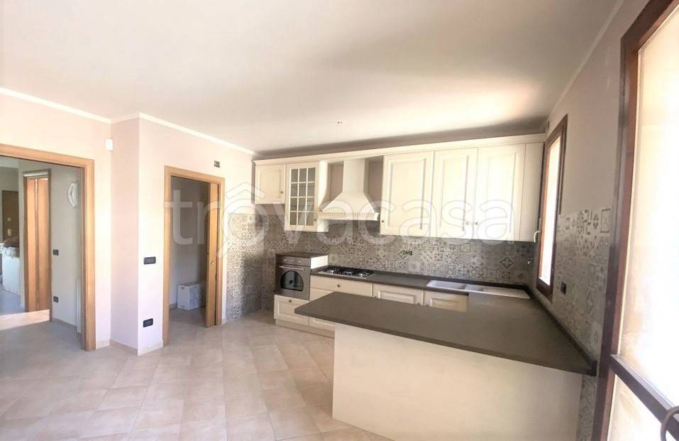 casa indipendente in vendita a Prato in zona Tobbiana
