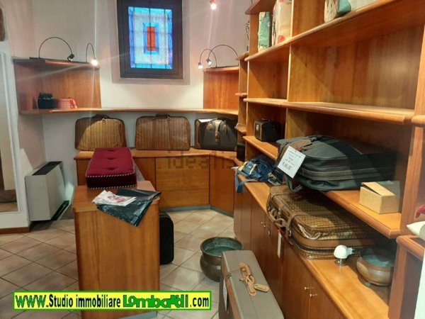 ufficio in vendita a Prato