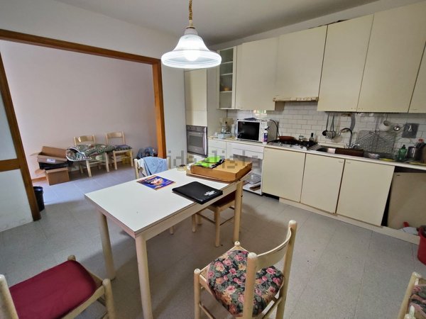casa indipendente in vendita a Prato in zona Casale