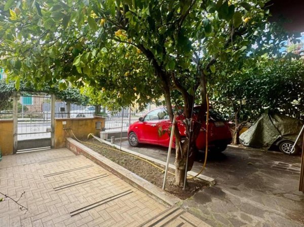 casa indipendente in vendita a Prato in zona Narnali