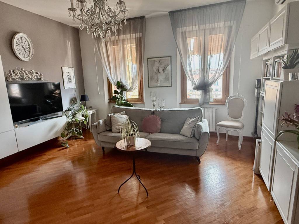 appartamento in vendita a Prato