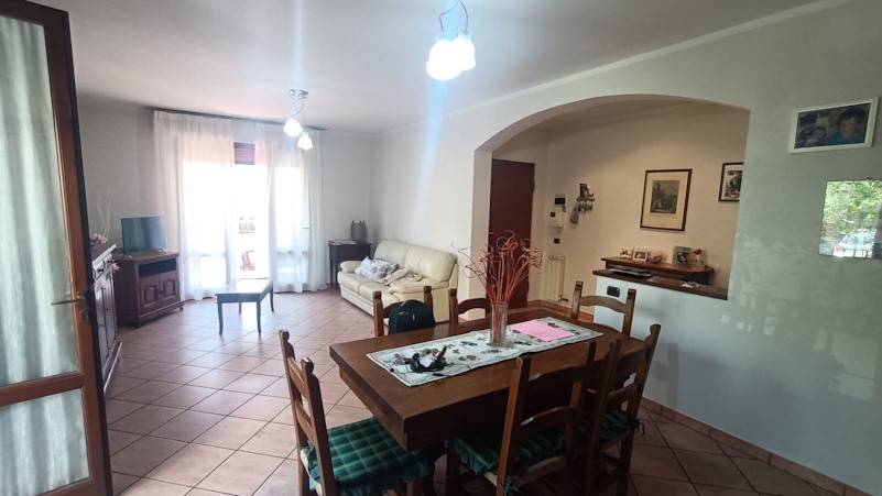 appartamento in vendita a Prato in zona Sant'Ippolito