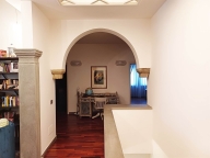 casa indipendente in vendita a Prato
