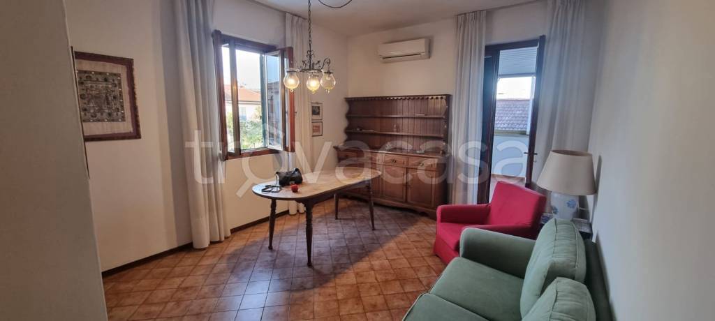 appartamento in vendita a Prato in zona Galciana