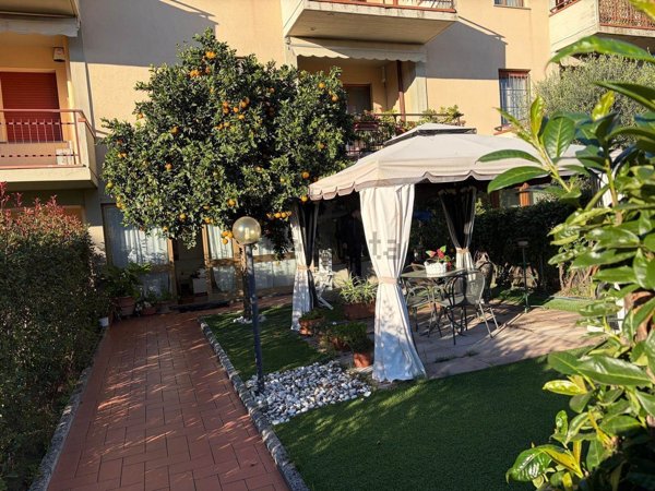 appartamento in vendita a Prato in zona Galceti
